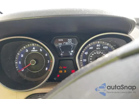 2013 Hyundai Elantra Gls/Limited z USA, uszkodzony, nr VIN 5NPDH4AE7DH230798